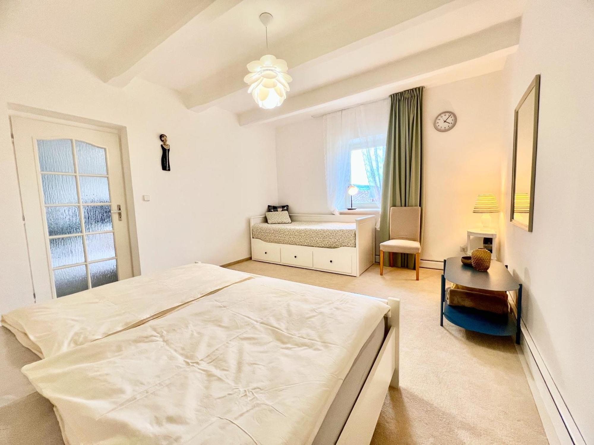 Apartman U Berounky แบโรน ภายนอก รูปภาพ